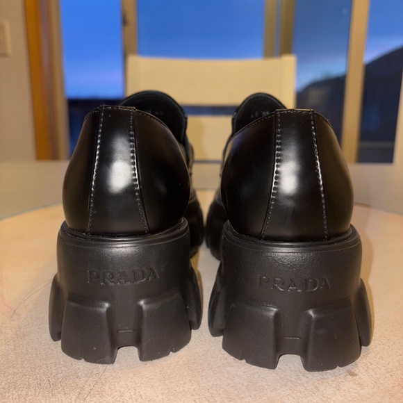 Prada loafers - Picture 4 of 8